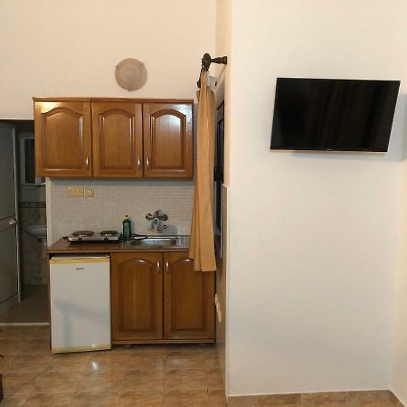 Apartments Toni Ulcinj Exterior photo